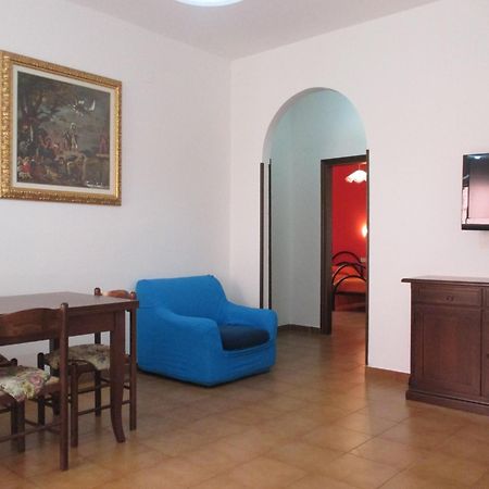 Palinuro Casa Vacanze "Donna Antonia" מראה חיצוני תמונה
