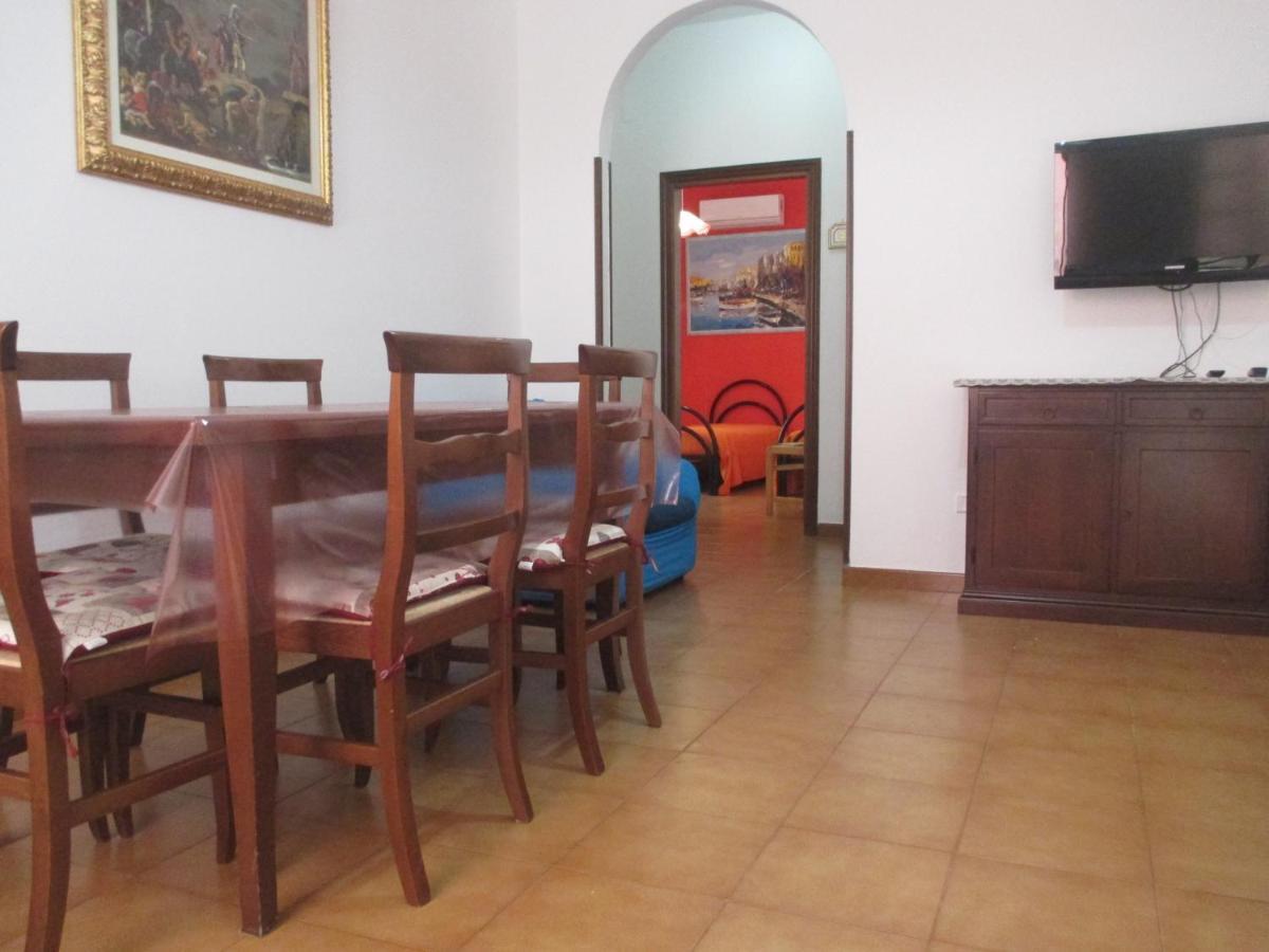Palinuro Casa Vacanze "Donna Antonia" מראה חיצוני תמונה